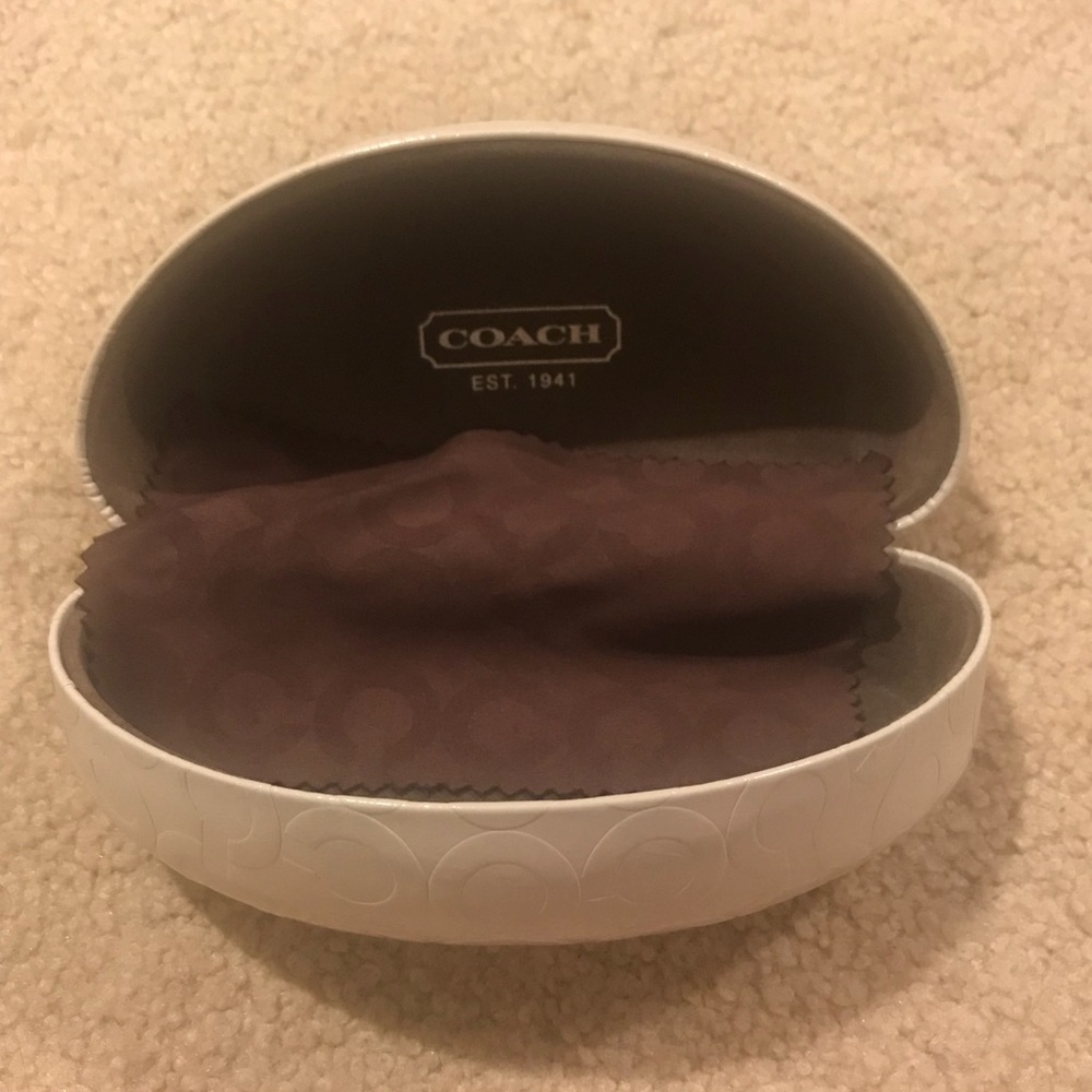 COACH SUNGLASS CASE WITH CLEANING CLOTH